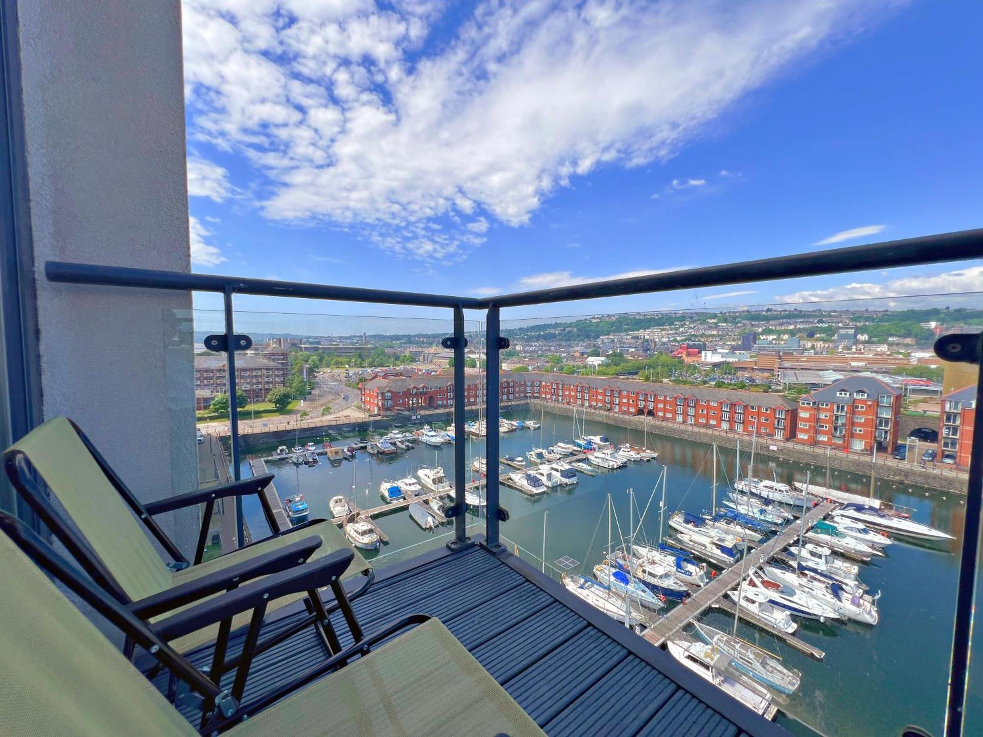 Apartment Marina Breeze