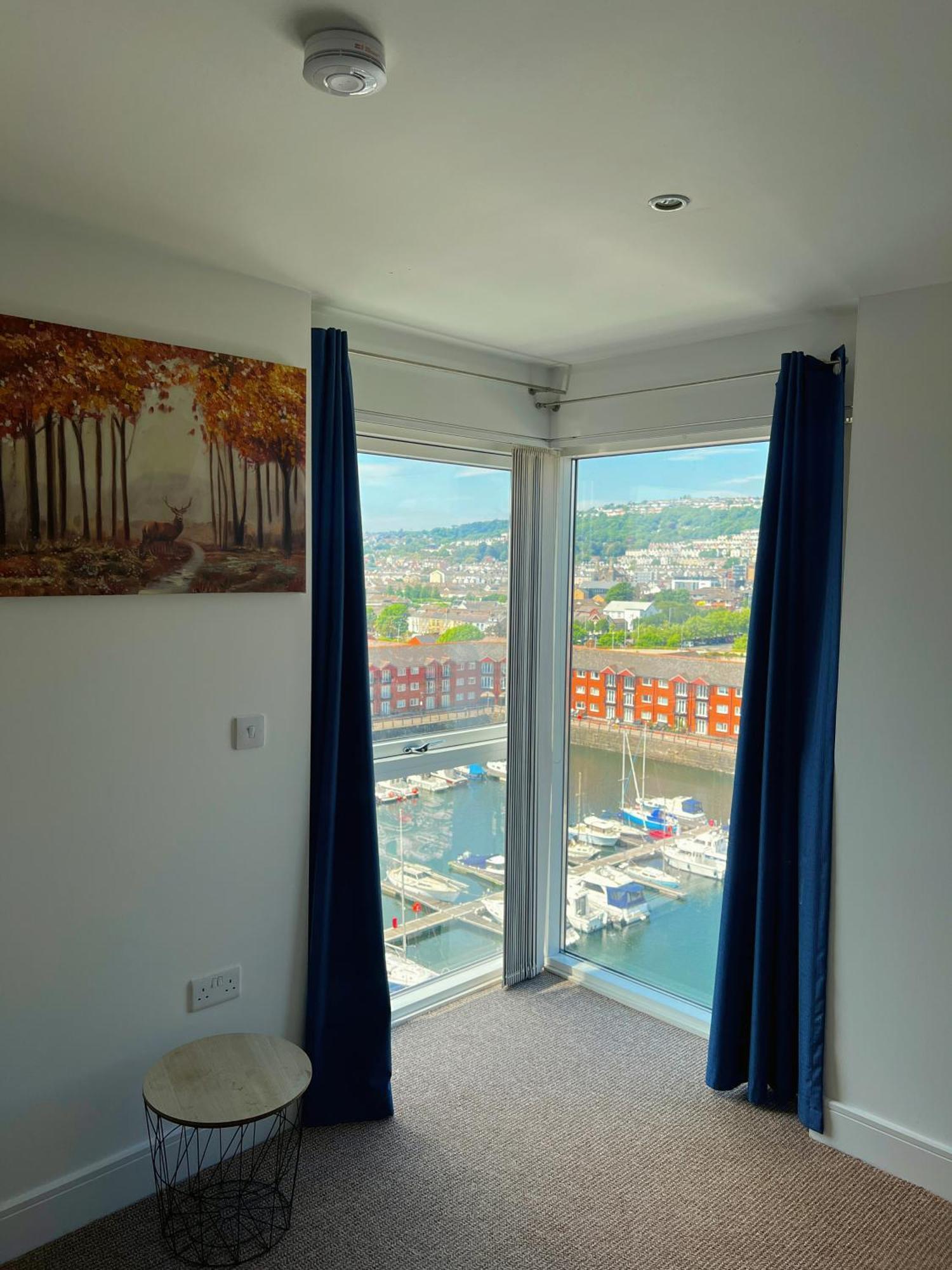 Marina Breeze Swansea